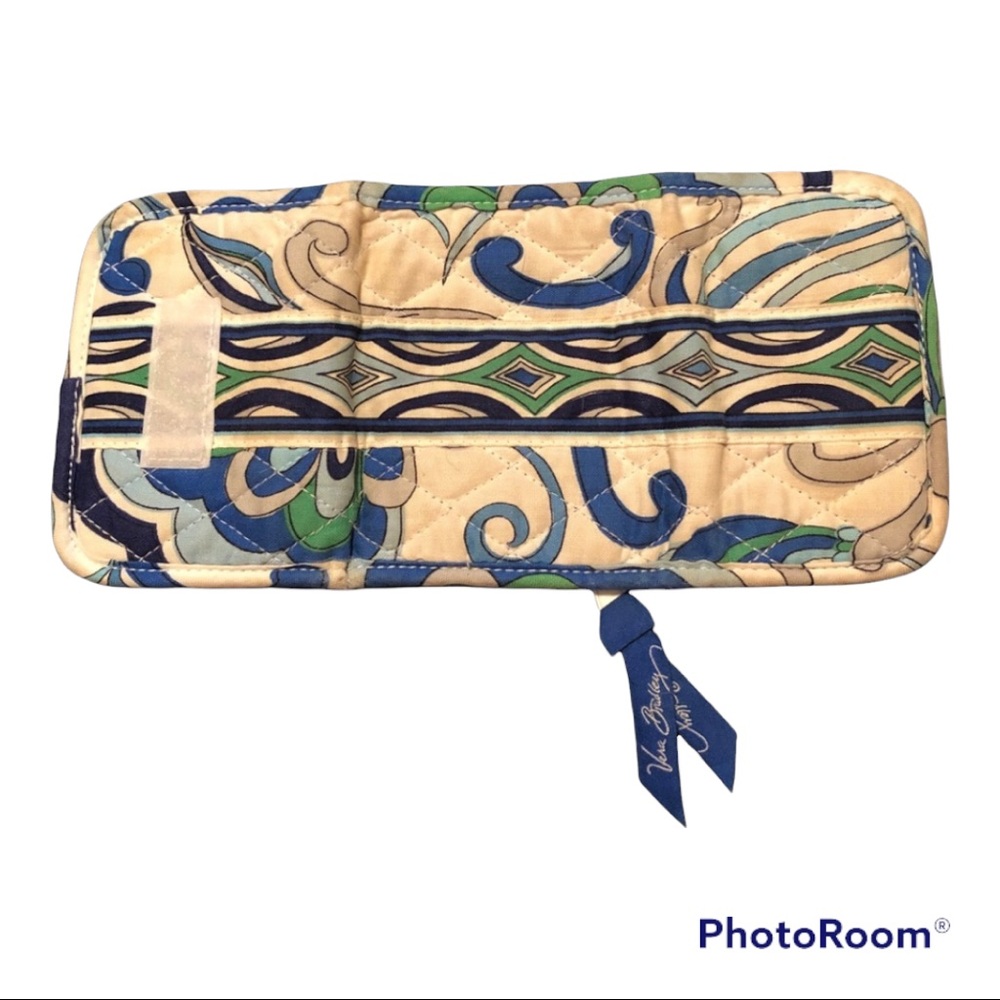 Vera Bradley Tri Fold Wallet - Picture 3 of 7